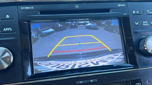 Used 2016 Toyota Avalon Limited image 31