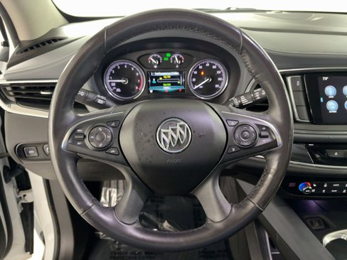 Used 2018 Buick Enclave Premium image 17