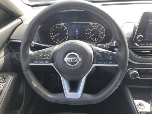 Used 2022 Nissan Altima 2.5 SV image 22