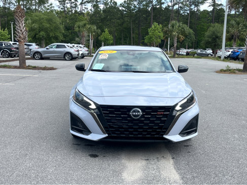 Used 2024 Nissan Altima 2.5 SR image 2