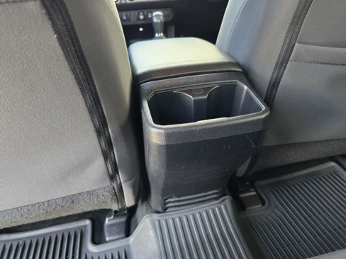 Used 2018 Toyota Tacoma TRD Sport image 36