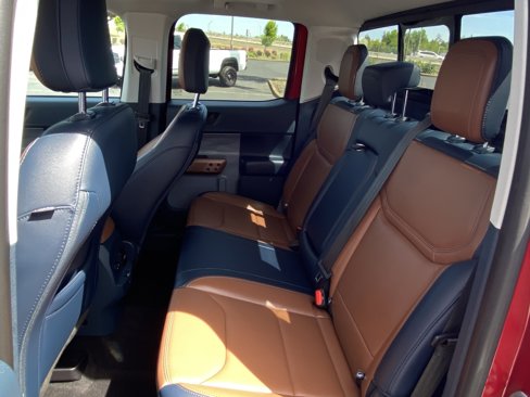 Certified 2022 Ford Maverick Lariat w/ Lariat Luxury Package image 14