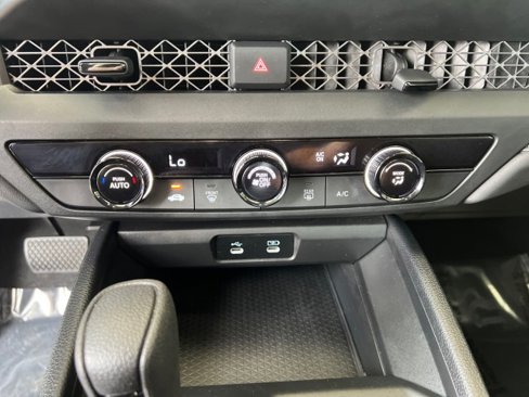 Used 2023 Honda Accord LX image 24