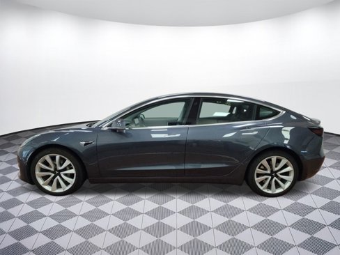 Used 2019 Tesla Model 3 Long Range image 2