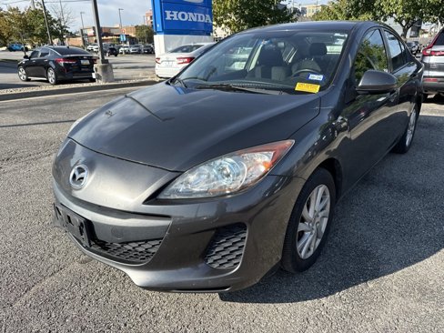 Used 2012 MAZDA MAZDA3 i Touring image 2