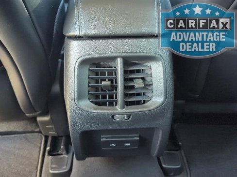 Used 2020 Jeep Cherokee Latitude Plus image 16