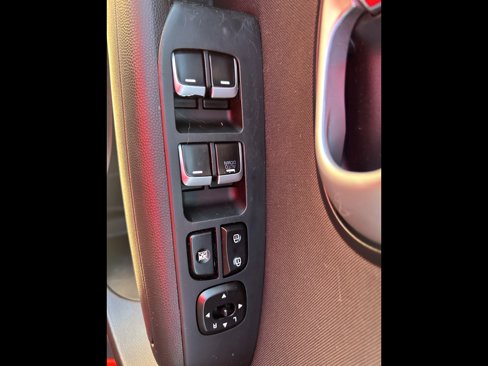 Used 2019 Kia Soul image 20