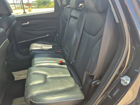Used 2021 Hyundai Santa Fe Limited image 24