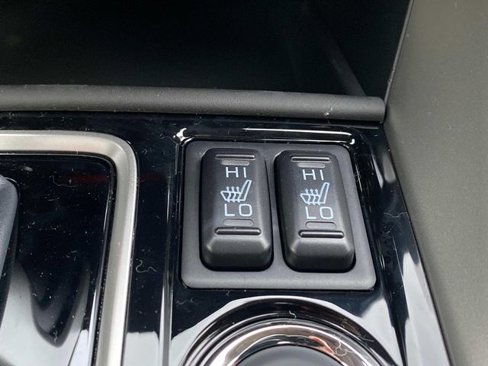 New 2024 Mitsubishi Eclipse Cross LE image 14