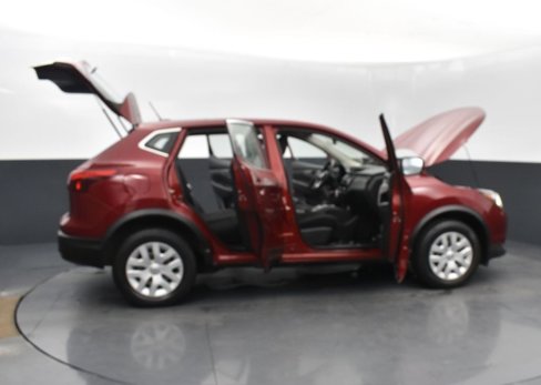 Used 2019 Nissan Rogue Sport S image 49