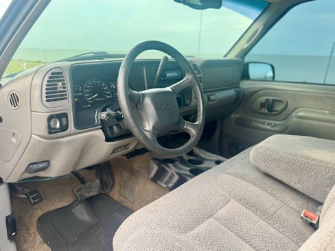 Used 1999 Chevrolet Suburban 4WD w/ Preferred Equipment Group 2 image 14