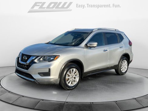 Used 2018 Nissan Rogue SV w/ Premium Package image 3
