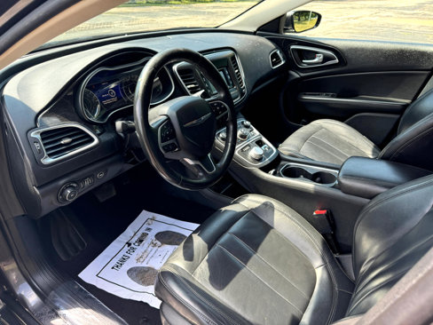 Used 2015 Chrysler 200 C image 21