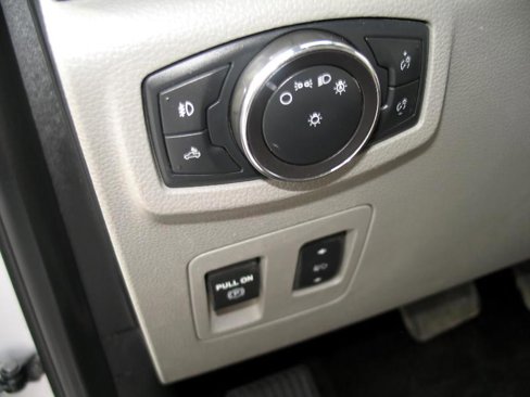 Used 2018 Ford F150 XLT w/ Equipment Group 302A Luxury image 38