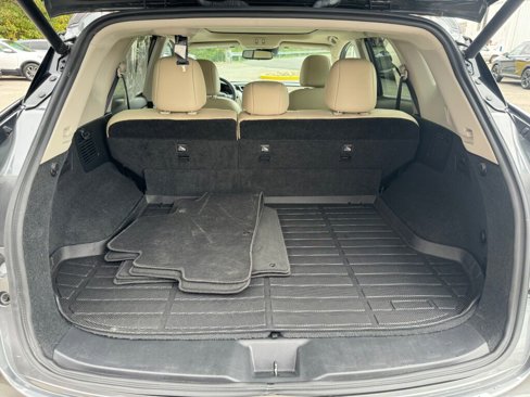 Used 2022 Nissan Murano SL w/ SL Moonroof Package image 19