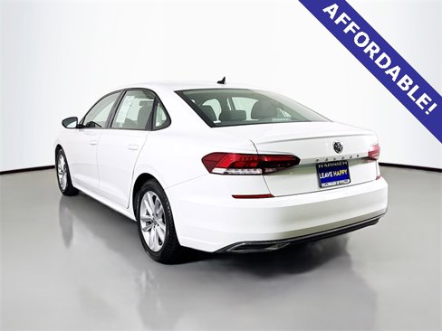 Used 2021 Volkswagen Passat 2.0T S image 5