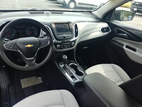 Used 2019 Chevrolet Equinox LS image 16