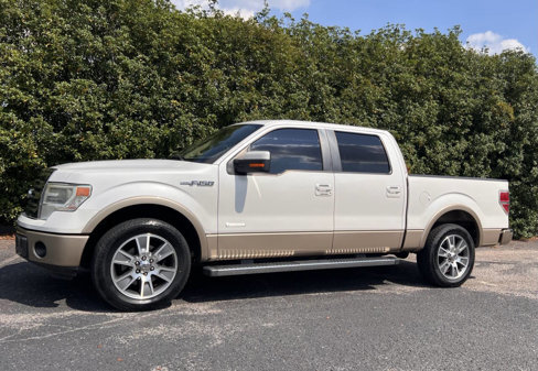 Used 2014 Ford F150 Lariat w/ Equipment Group 502A Luxury image 3