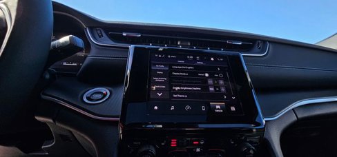 New 2025 Jeep Grand Cherokee L Altitude image 40