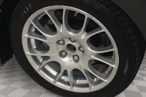 Used 2011 Toyota Camry LE image 16