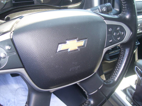 Used 2022 Chevrolet Colorado LT w/ Fleet Safety Package image 10