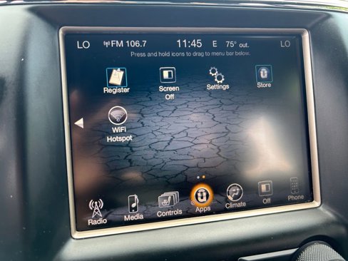 Used 2016 Jeep Grand Cherokee Laredo 75th Anniversary image 31
