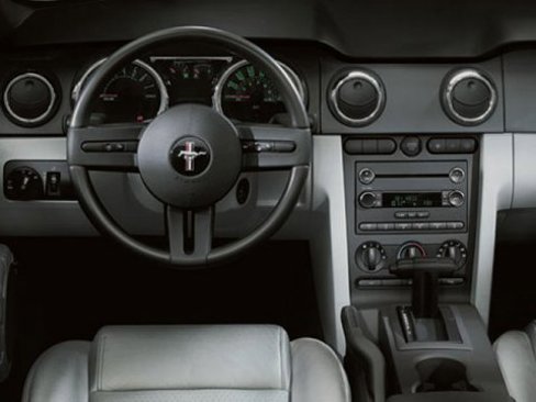 Used 2009 Ford Mustang Premium image 4
