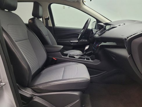 Used 2019 Ford Escape SE image 21