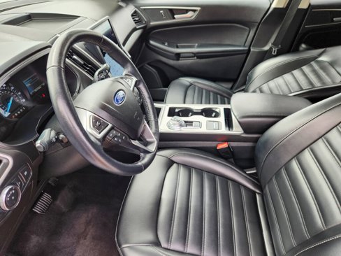 Used 2023 Ford Edge SEL image 8
