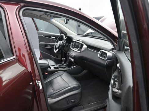 Used 2017 Kia Sorento EX image 17