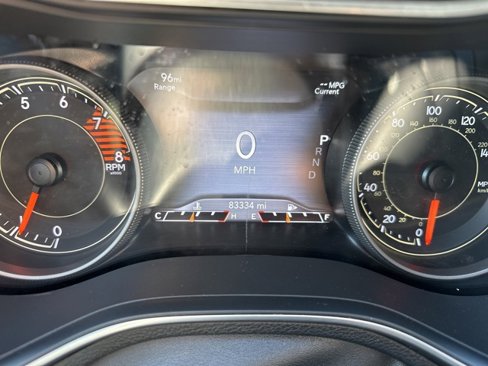 Used 2019 Jeep Cherokee Trailhawk w/ Comfort & Convenience Group image 18