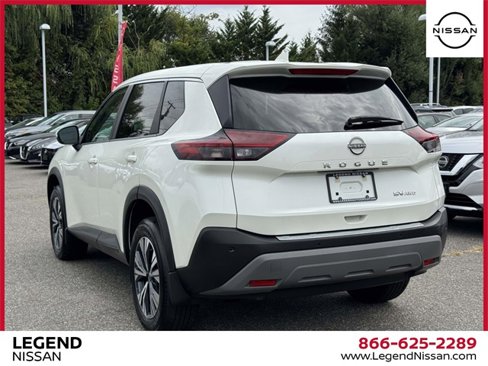 Certified 2022 Nissan Rogue SV image 10