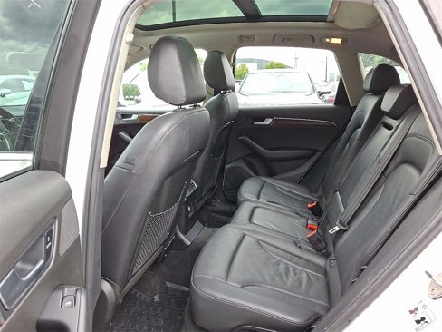 Used 2012 Audi Q5 3.2 Premium Plus w/ Audi MMI Navigation Plus Pkg image 15