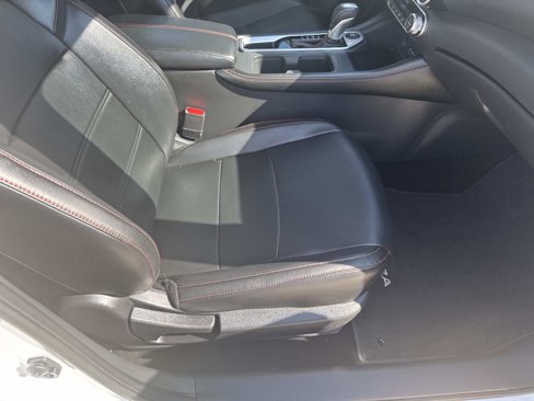 Used 2024 Nissan Sentra SR w/ SR Premium Package image 11
