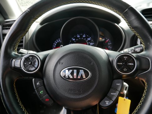 Used 2016 Kia Soul + w/ Audio Package image 3