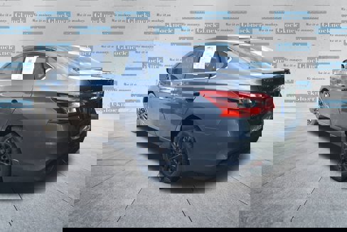 Used 2016 Nissan Sentra SV image 6