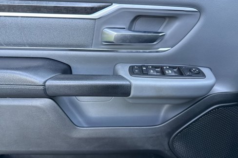 Used 2019 RAM 1500 Big Horn image 12