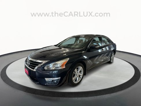 Used 2015 Nissan Altima 2.5 SV image 3