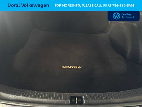 Used 2020 Toyota Corolla SE image 25