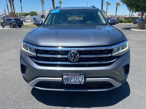 Certified 2022 Volkswagen Atlas SE image 2