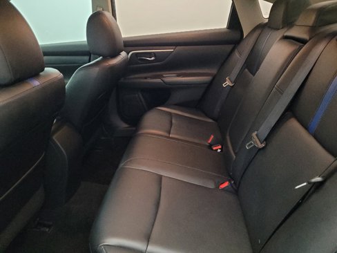 Used 2018 Nissan Altima 2.5 SR w/ SR Special Edition image 18
