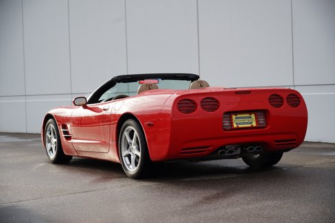 Used 2000 Chevrolet Corvette Convertible w/ Performance Handling Pkg image 5