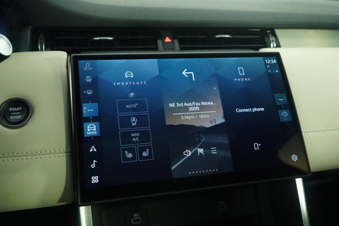 Used 2025 Land Rover Discovery Sport Dynamic SE image 51