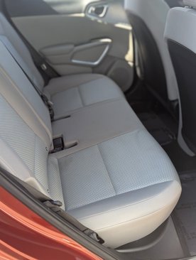 Used 2022 Kia Soul LX image 6