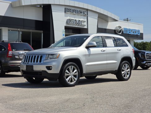 Used 2012 Jeep Grand Cherokee Laredo image 3