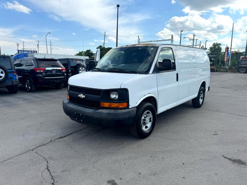 Used 2009 Chevrolet Express 2500 image 8