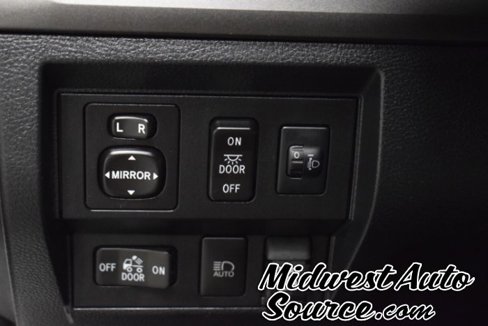 Used 2020 Toyota Tundra SR5 w/ SR5 Leather Package image 13