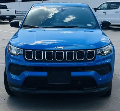 Used 2025 Jeep Compass Sport image 7