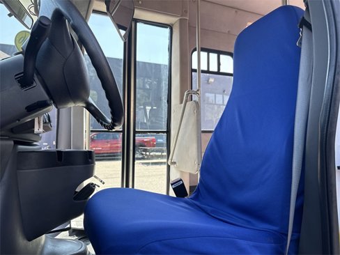 Used 2006 Ford E-450 and Econoline 450 image 11