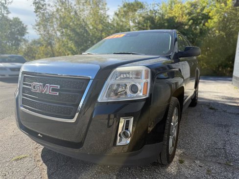 Used 2013 GMC Terrain SLT w/ Safety Package image 2